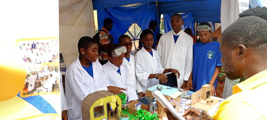 Gouvernance, participation citoyenne et leadership des jeunes